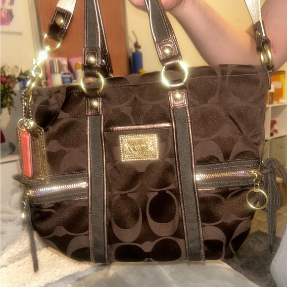 Coach Handbags - Coach Poppy Glam Tote F13843 Brown Signature Jacquard Shoulder Bag